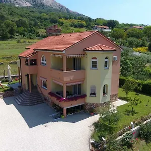  Apartment Medved Kroatien