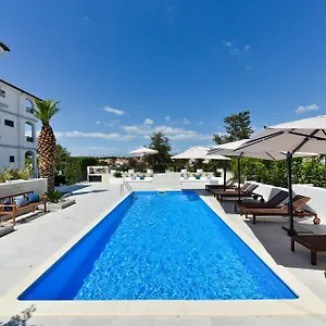  Apartment Mediterraneo Garden Kroatien